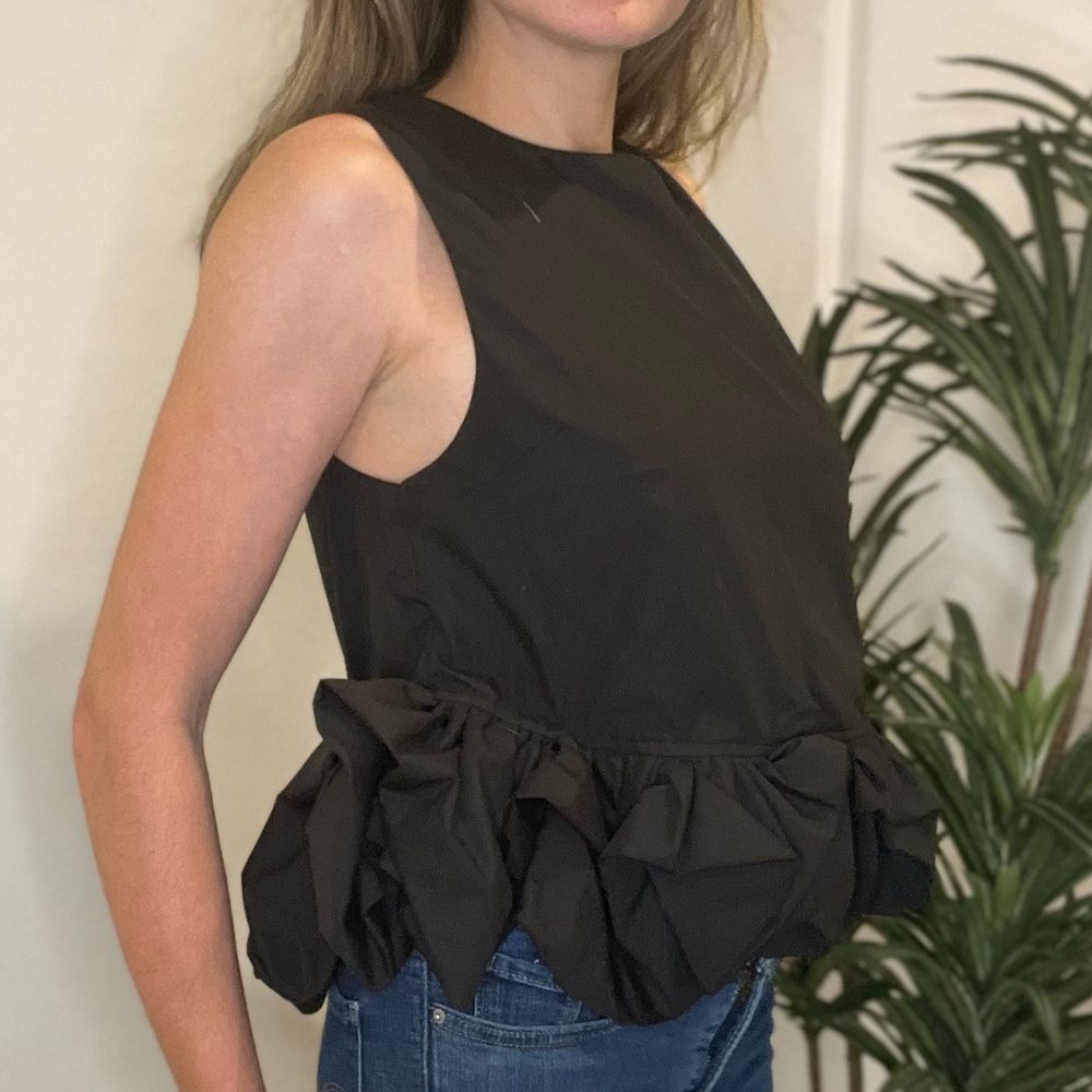 Entro Black Ruffle Hem Crop Top - Picture 9 of 15